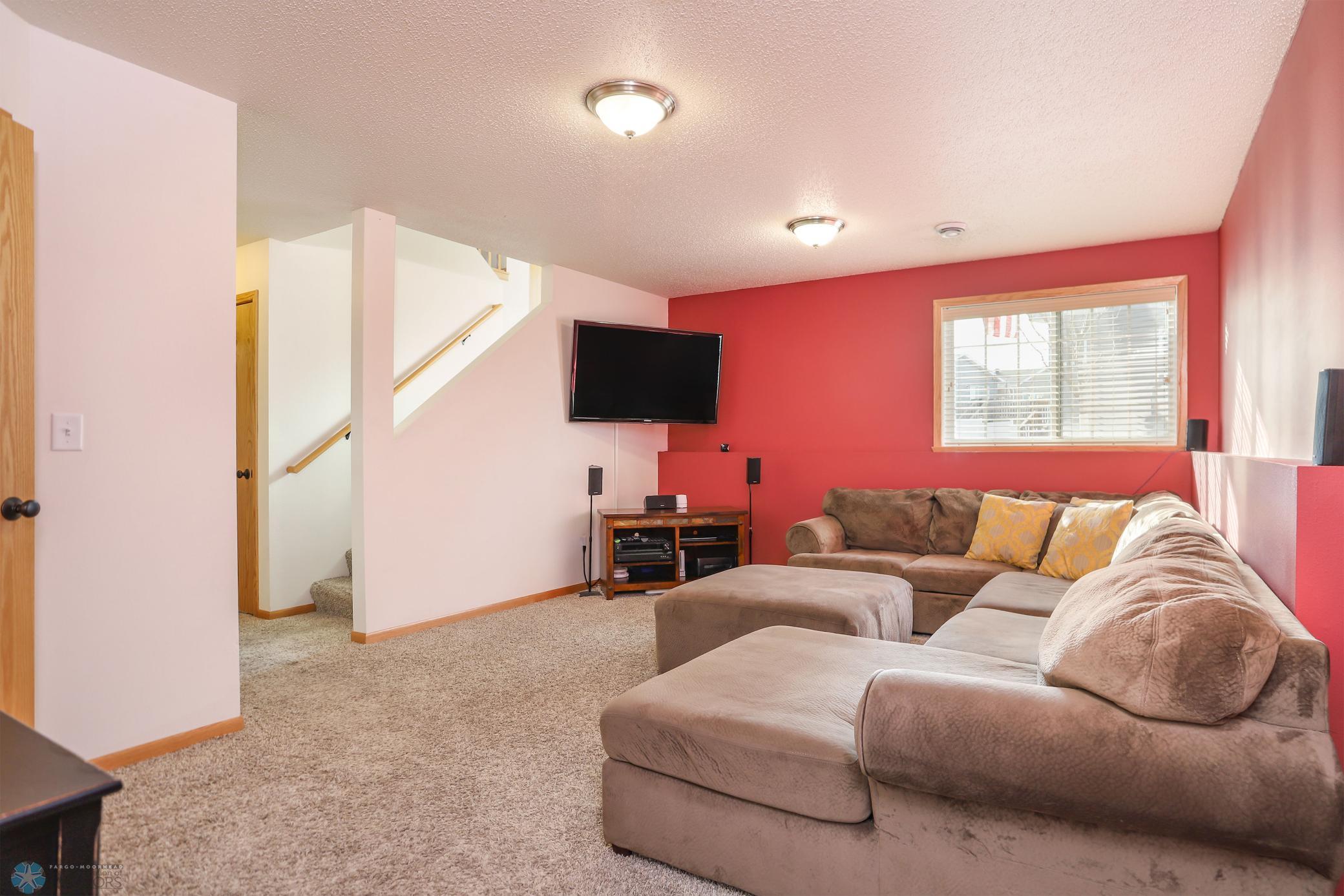 Family Room.jpg