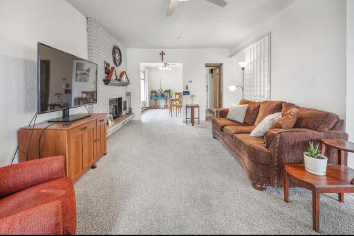 39 7th Avenue N, Waite Park, MN 56387