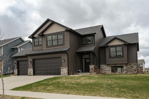2380 Starburst Drive SW, Rochester, MN 55902