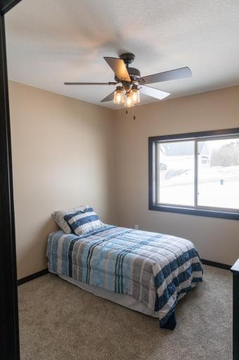 912 Mount Lookout Heights Drive, Glenwood, MN 56334