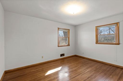 8941 Wildwood Avenue, Saint Bonifacius, MN 55375