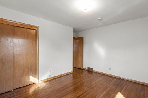 8941 Wildwood Avenue, Saint Bonifacius, MN 55375