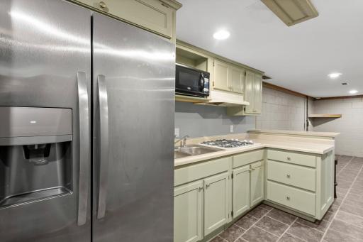 8941 Wildwood Avenue, Saint Bonifacius, MN 55375
