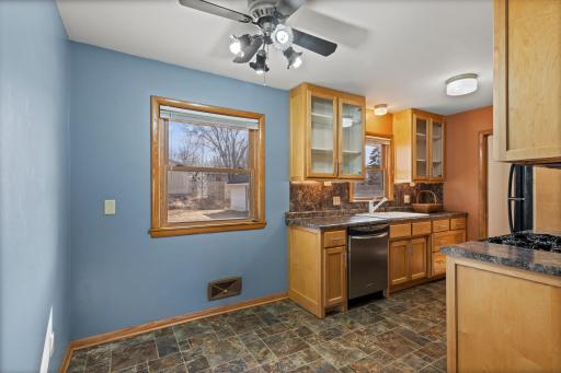 8941 Wildwood Avenue, Saint Bonifacius, MN 55375