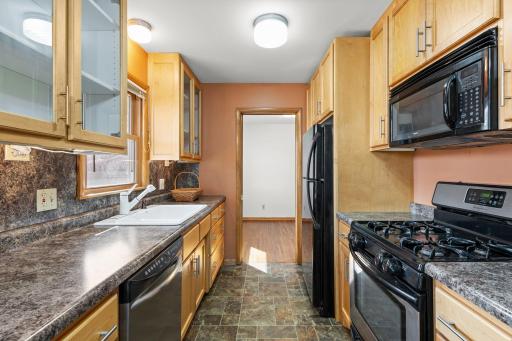 8941 Wildwood Avenue, Saint Bonifacius, MN 55375