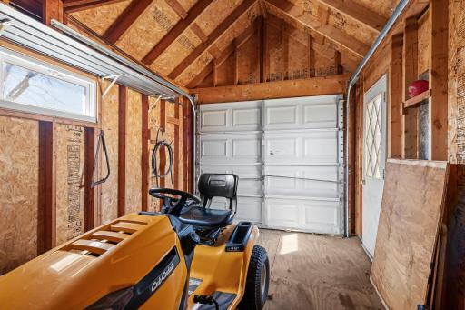 8941 Wildwood Avenue, Saint Bonifacius, MN 55375