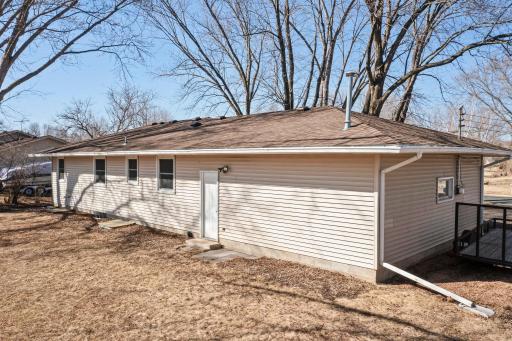 8941 Wildwood Avenue, Saint Bonifacius, MN 55375