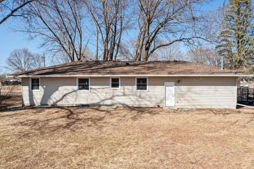 8941 Wildwood Avenue, Saint Bonifacius, MN 55375