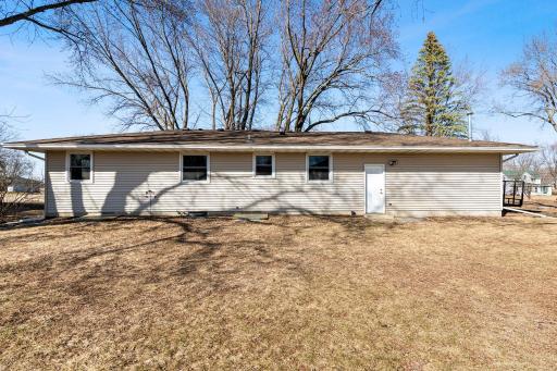 8941 Wildwood Avenue, Saint Bonifacius, MN 55375