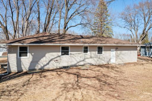 8941 Wildwood Avenue, Saint Bonifacius, MN 55375