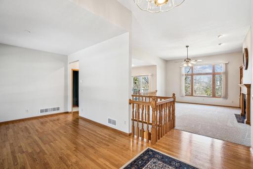 1426 Valley Creek Drive, New Richmond, WI 54017