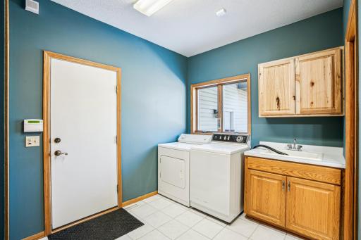 1426 Valley Creek Drive, New Richmond, WI 54017