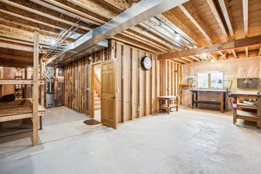 1426 Valley Creek Drive, New Richmond, WI 54017