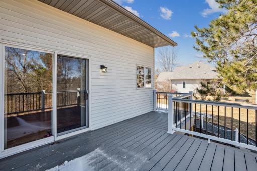 1426 Valley Creek Drive, New Richmond, WI 54017