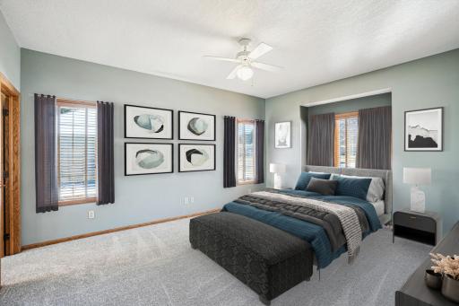 1426 Valley Creek Drive, New Richmond, WI 54017