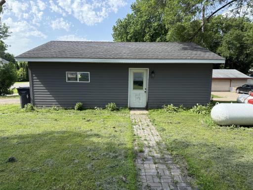 902 Pacific Avenue, Kerkhoven, MN 56252