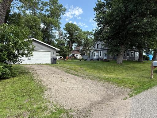 902 Pacific Avenue, Kerkhoven, MN 56252