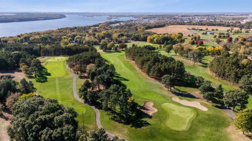 River Oaks Municipal Golf Course is extremely close and also offers opportunities for bocce ball events/leagues, weddings and events, and a full-service bar and restaurant!