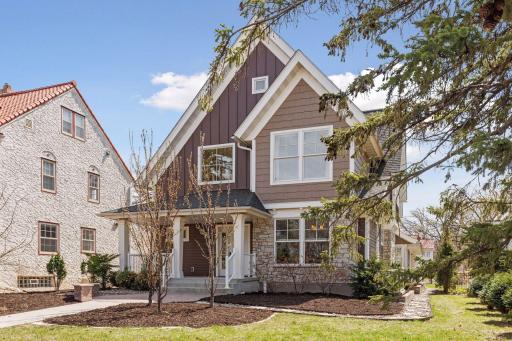 38 Mississippi River Boulevard N, Saint Paul, MN 55104