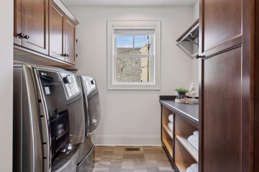 38 Mississippi River Boulevard N, Saint Paul, MN 55104