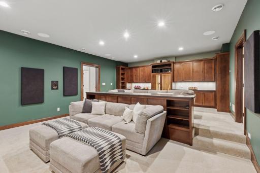 38 Mississippi River Boulevard N, Saint Paul, MN 55104