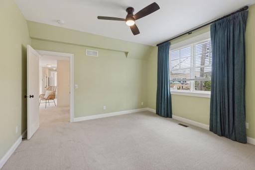 38 Mississippi River Boulevard N, Saint Paul, MN 55104