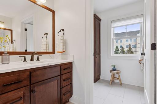 38 Mississippi River Boulevard N, Saint Paul, MN 55104