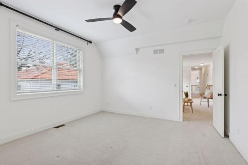 38 Mississippi River Boulevard N, Saint Paul, MN 55104