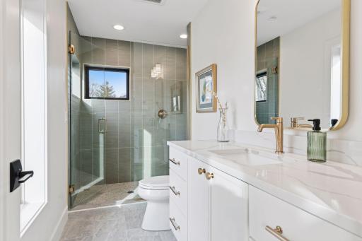 6008 Oaklawn Avenue, Edina, MN 55424