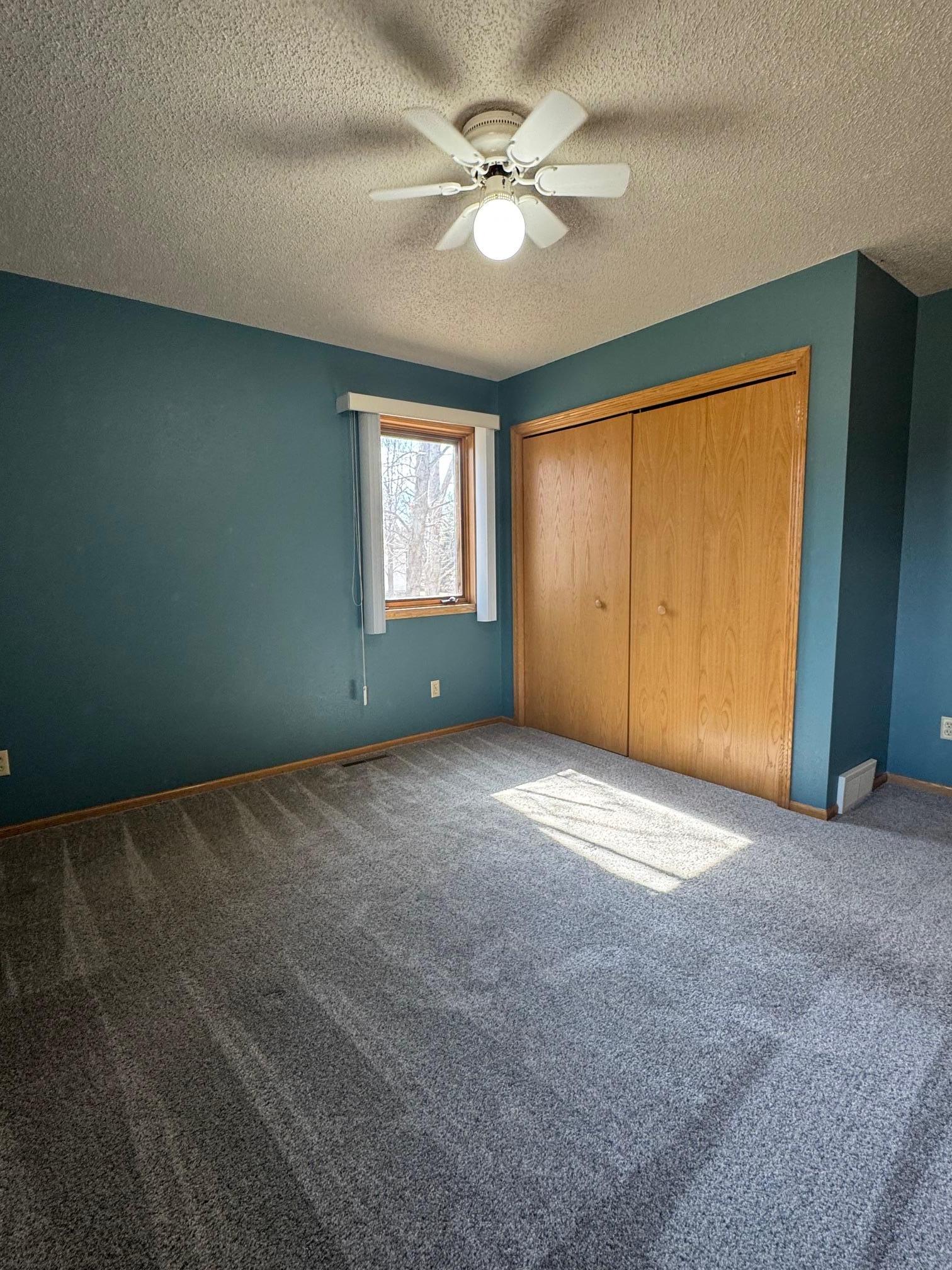 bed 1.jpg
