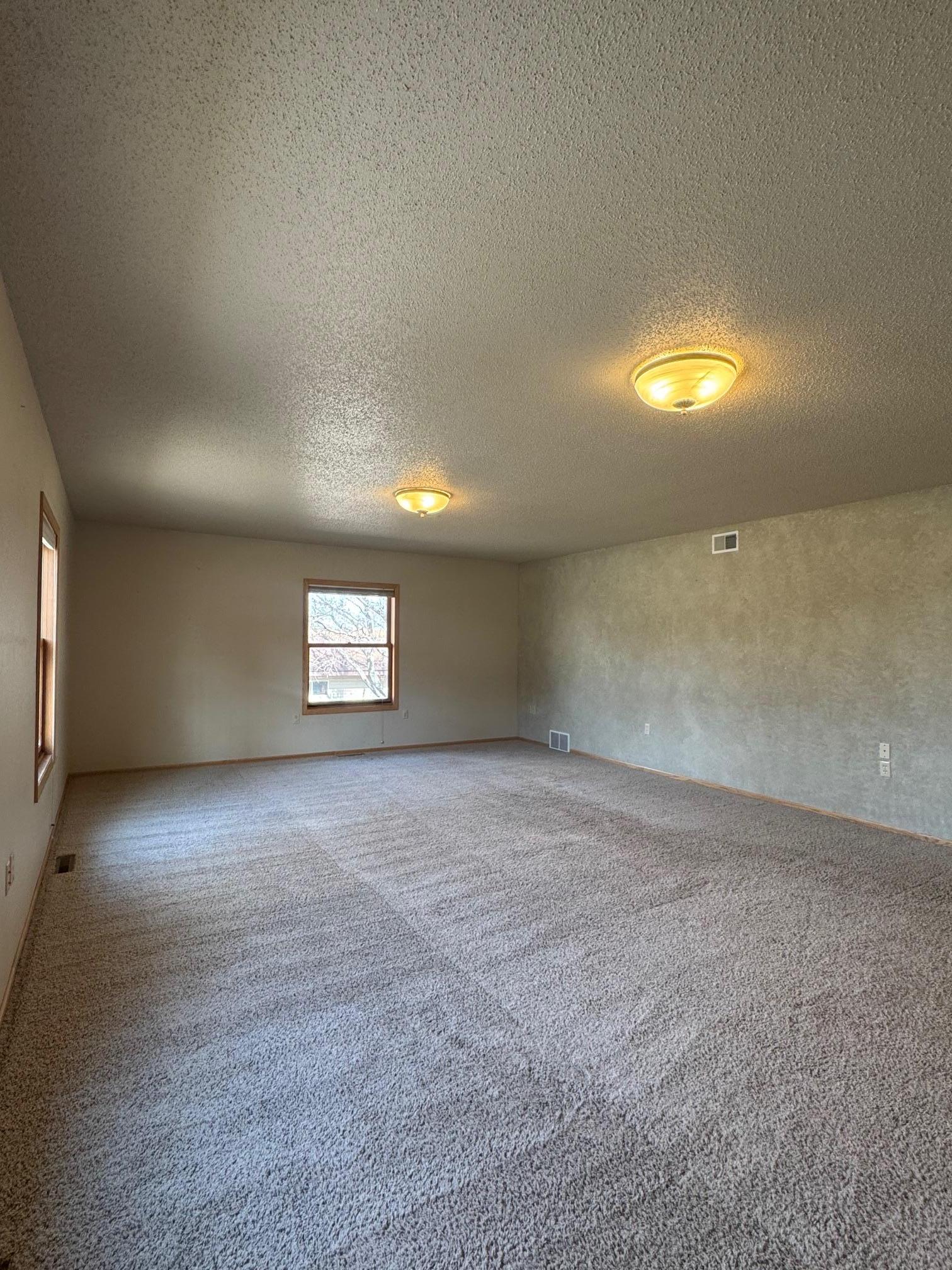 living room 4.jpg