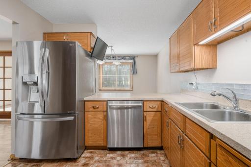 U-shaped layout with generous counter space.