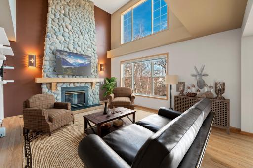 9030 Carter Path, Inver Grove Heights, MN 55076