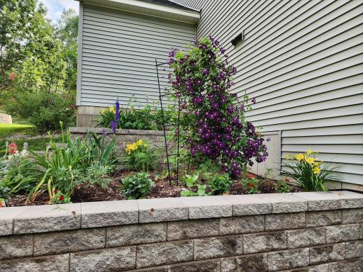 9030 Carter Path, Inver Grove Heights, MN 55076