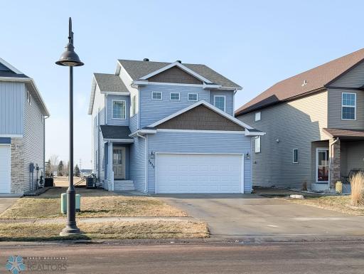 5432 49th Avenue S, Fargo, ND 58104