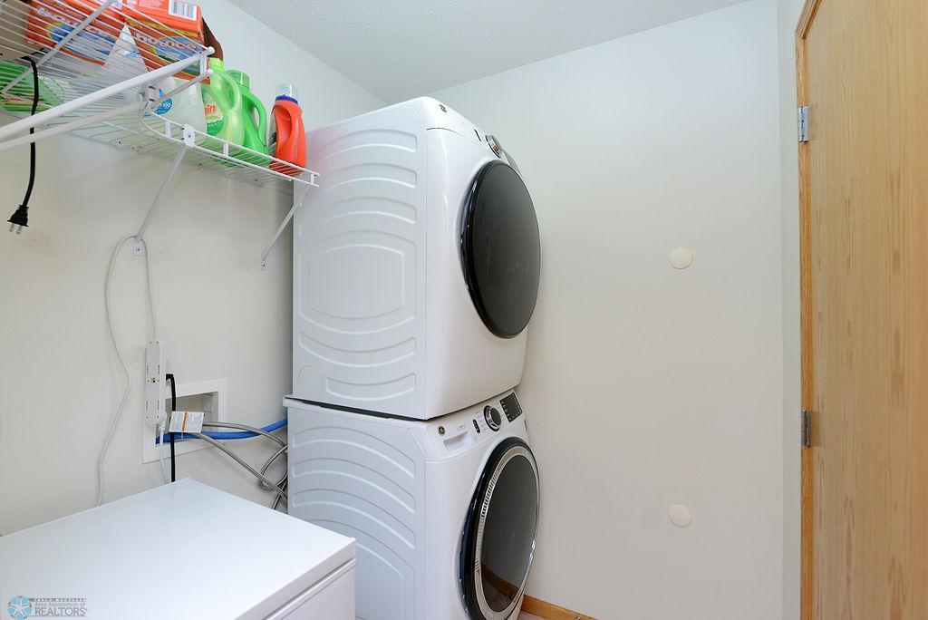 Laundry room(washer & dryer included)