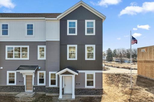 1531 Traverse Lane, West Saint Paul, MN 55118