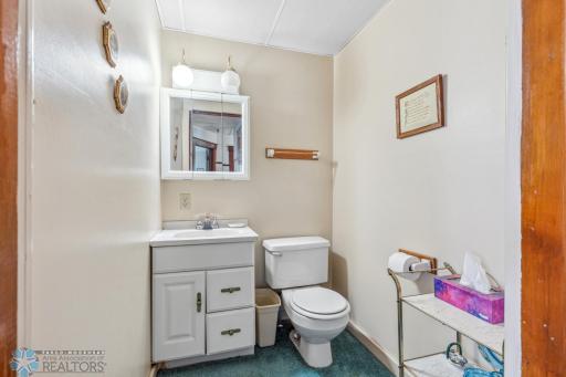 421 2nd Street E, Hunter, ND 58048