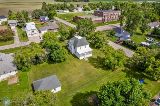 421 2nd Street E, Hunter, ND 58048