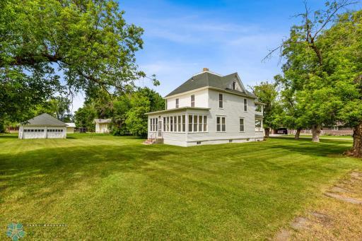 421 2nd Street E, Hunter, ND 58048