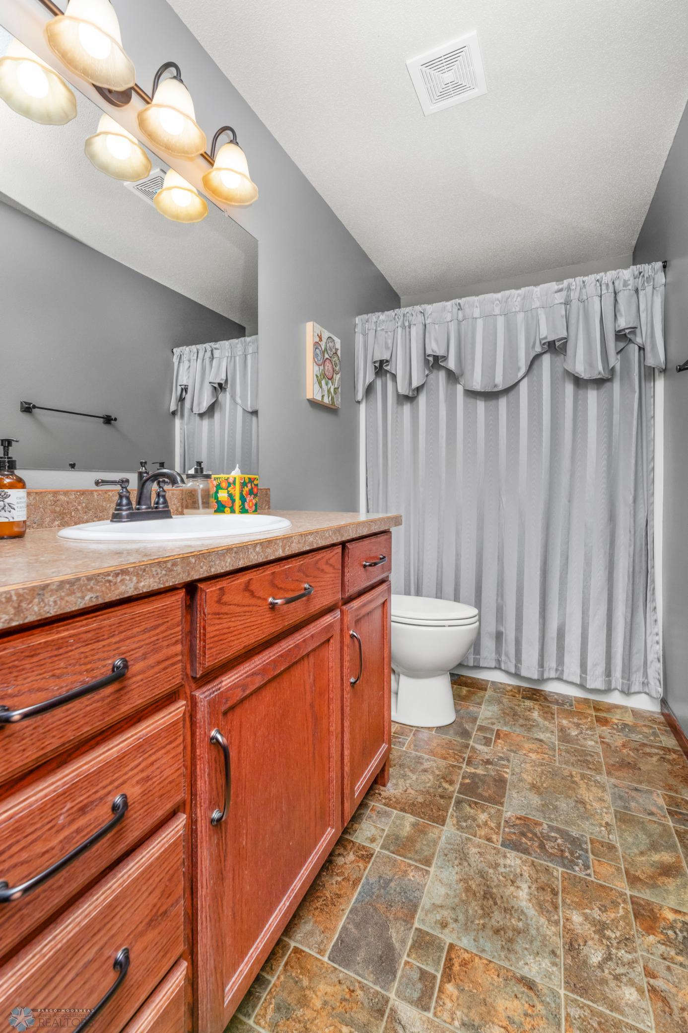 Guest Bath view 1- full main floor