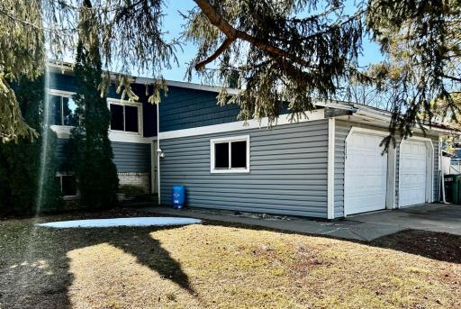 3524 Interlachen Drive NE, Andover, MN 55304