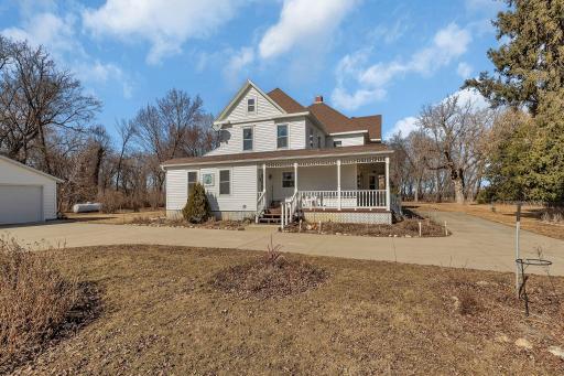 16920 15th Street SE, Blomkest, MN 56216