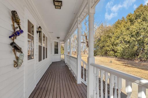 16920 15th Street SE, Blomkest, MN 56216