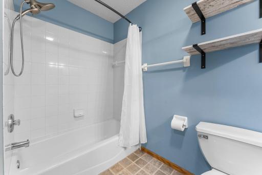 206 Winkler Trail, Cologne, MN 55322