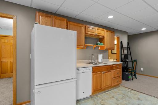 206 Winkler Trail, Cologne, MN 55322