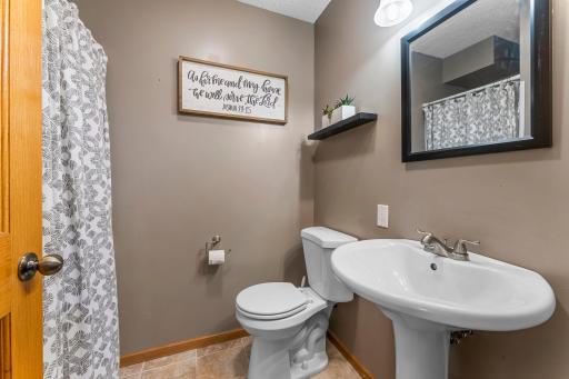 206 Winkler Trail, Cologne, MN 55322