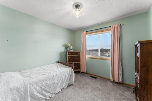 206 Winkler Trail, Cologne, MN 55322
