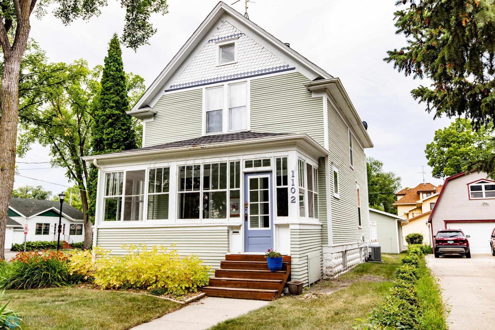 Front/Side Exterior (summer)