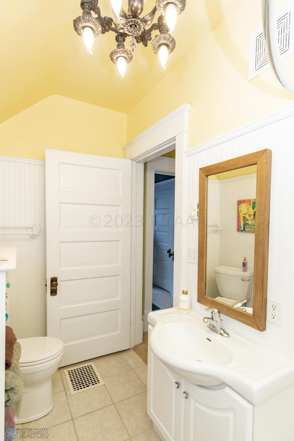 Bathroom 2